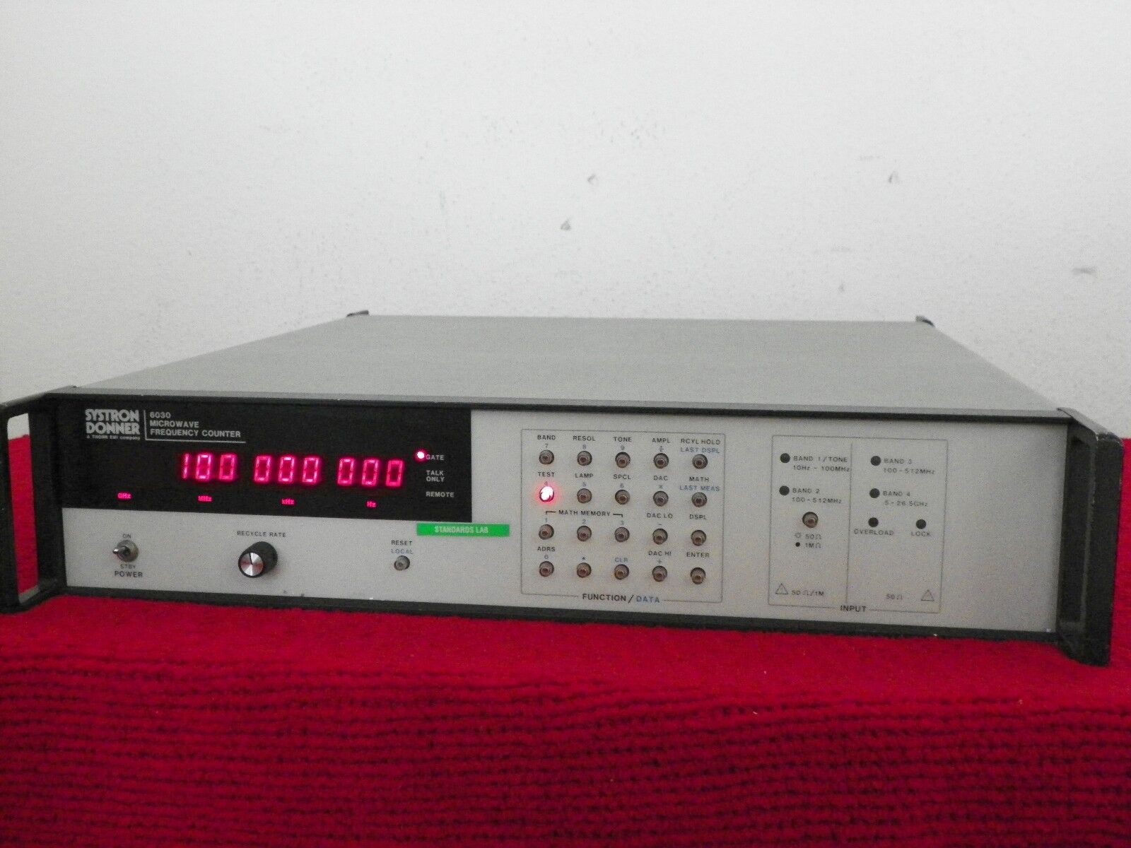 Systron Donner 6030 microwave frequency counter 10hz-26.5Ghz w/opt 02,04,& 06 Systron Donner 6030 microwave frequency counter 10hz-26.5Ghz w/opt 02,04,& 06